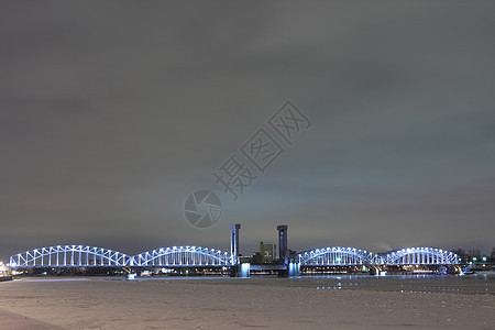 圣彼得堡桥夜景天际镜子旅游金属海浪石头建筑学景观城市图片