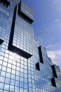 现代玻璃建筑摩天大楼正方形大都会反光反射商业建筑学城市天空太阳图片
