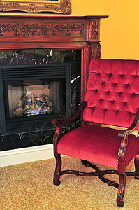 壁炉和红椅子装饰内饰房子扶手椅奢华风格家具摆设大理石雕刻图片