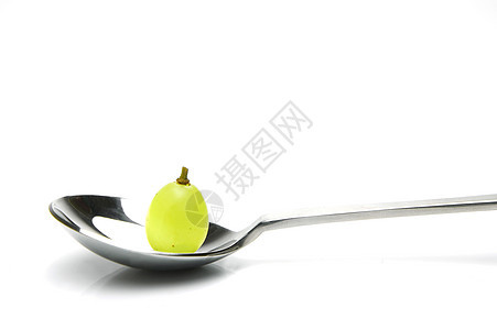 颗粒的勺子用具服务厨房甜点水果桌子环境餐具白色图片
