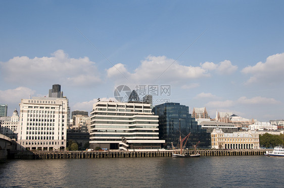 坦姆塞河地标城市建筑职场高楼玻璃建筑物天空摩天大楼建筑学图片