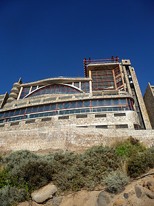 克里塞德酒店公寓住宅悬崖酒店财产岩石蓝色阳台地标建筑图片