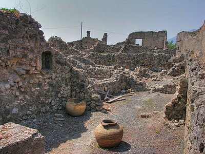 意大利庞贝鲁因城市历史雕像废墟老将寺庙艺术建筑旅游雕塑图片