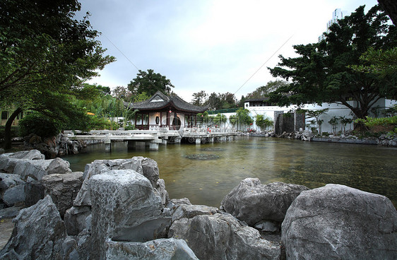 亚洲花园建筑学公园建筑房子池塘旅行旅游天空文化小路图片