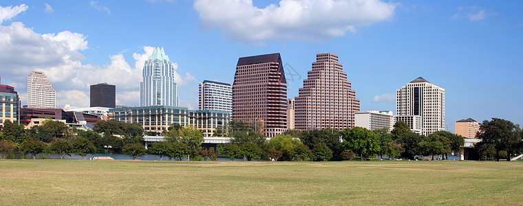 得克萨斯州下城奥斯汀天空建筑晴天景观商业公园首都城市摩天大楼市中心图片