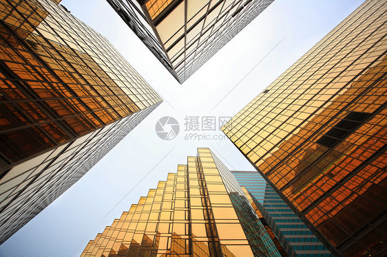 现代商业大楼的现代化玻璃天空摩天大楼地标办公室蓝色场景建筑财产城市图片
