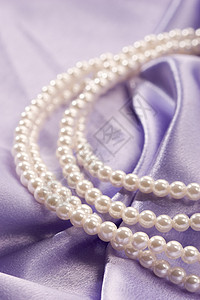 珍珠紫丁香展示宝石珠宝项链礼物花冠辉光奢华淡紫色图片