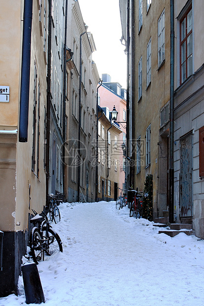 旧斯德哥尔摩的冬季街道图片