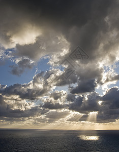地中海黄昏孤独气氛海洋日出天空插图天顶射线环境地平线图片