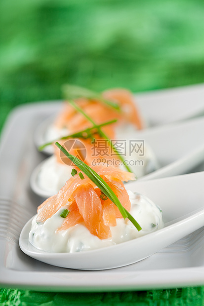美味的起步者韭菜美食烹饪奶油海鲜餐厅绿色香葱勺子图片