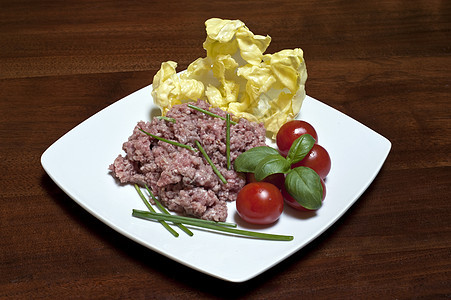 意大利式意大利点心白色饮食面包早餐食物牛肉绿色红色健康蔬菜图片