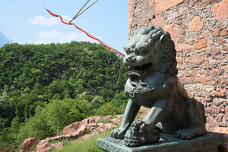 狮子狮建筑学宗教雕像白色岩石建筑城堡青铜教会堡垒图片