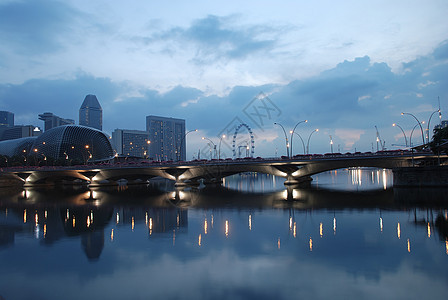 清晨新加坡城市建筑旅游旅行天际蓝色反射景观天空图片