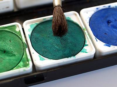 油漆工具调色板紫色帆布画家化妆品画笔颜料壁画墨水刷子图片