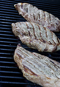 烹饪肉饭牛肉火焰燃烧气体金属牛扒食物丙烷格栅炙烤图片