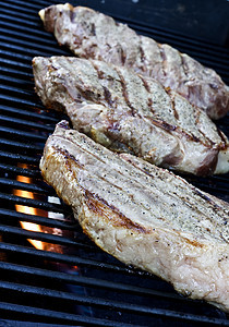 烹饪肉饭金属营养气体烧烤丙烷食物格栅条纹火焰燃烧图片