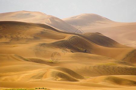 沙丘上空的雷暴纪念碑航程旅行旅游冥想国家公园荒野远足蓝色图片