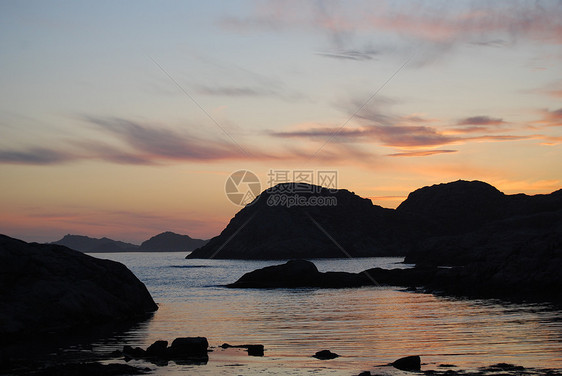 日落海岸红色阳光太阳悬崖石头波浪天堂旅行天气图片