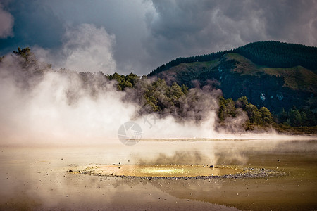 WaioTapu 罗托鲁阿火山区水景蒸汽旅行仙境图片