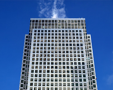 天空压台窗户财产玻璃太阳景观高楼商业码头市中心技术图片