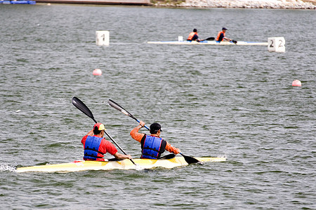 皮下锻炼冒险娱乐竞赛运动闲暇危险海洋独木舟活动图片