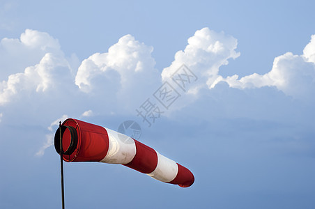 温斯托克旗帜安全白色飞机场蓝色条纹气象控制气泵天空图片