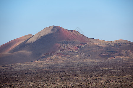 火山坑日光熔岩陨石红色天空景观图片