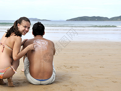 夫妻情侣假期喜悦乐趣白色男性海滩男人女性海洋女孩图片