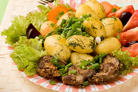 睾丸盘油炸土豆蔬菜盘子食物洋葱食品图片