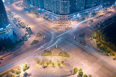 夜间交叉图片