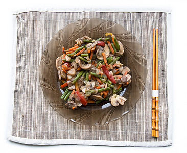 灰状蔬菜白色气味筷子盘子胡椒营养豆子萝卜味道食物图片