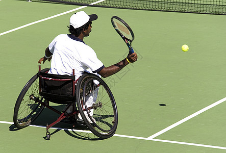 残疾人轮椅网球主席男性冠军狂欢节国际竞争者竞赛男人竞争优胜者火柴椅子图片