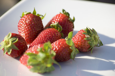 草莓宏观甜食浆果红色水果食物背景图片