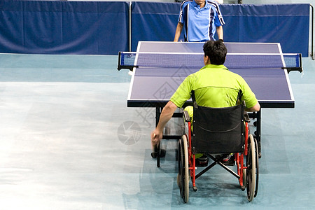 残疾人轮椅桌式网球游戏国际障碍娱乐男人冠军比赛椅子竞争者运动优胜者图片