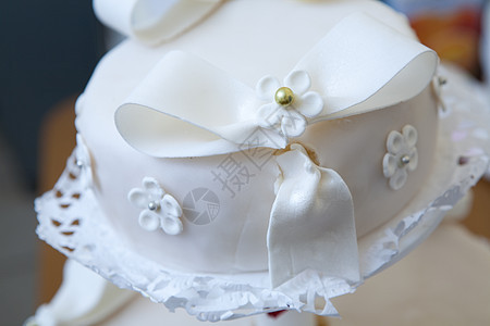 蛋糕的花朵食物桌子面包沙漠奢华已婚玫瑰婚礼婚姻甜点图片