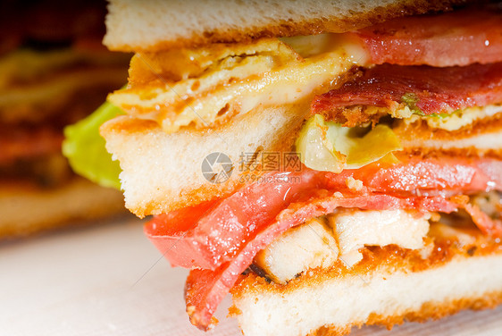 俱乐部三明治沙拉午餐用餐盘子小吃敷料品味美食火腿白色图片