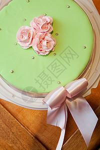 蛋糕的花朵奢华已婚桌子面包奶油婚姻沙漠食物甜点美食图片