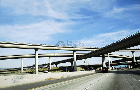 逾越美国高速公路系统水泥建筑学交通立交桥车道汽车速度甲板路线运输图片