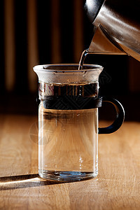 热水早餐蒸汽茶碗气泡玻璃服务饮料图片
