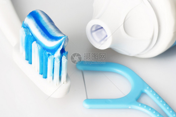 牙科护理牙刷卫生玻璃冲洗浴室衰变医疗口服漱口水打扫图片