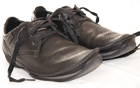 深色皮鞋女性鞋带男士时尚鞋类白色黑色棕色衣服配饰图片