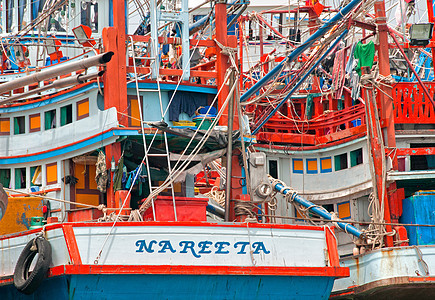 渔船红色运输钓鱼白色背景图片
