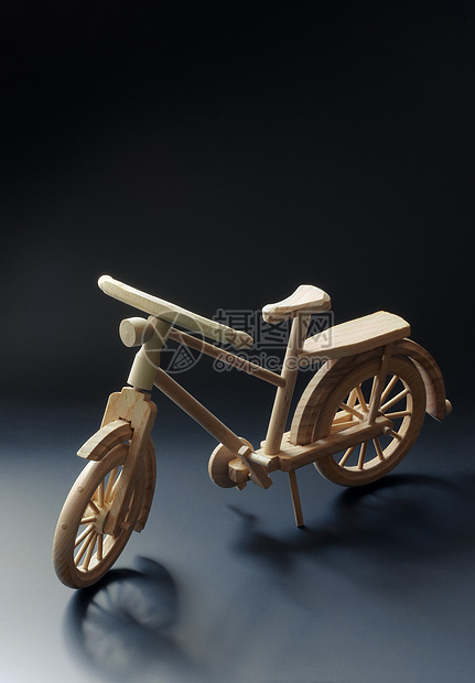 自行车木制模型图片