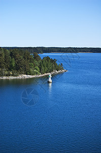 瑞典群岛乐趣码头爬坡海岸悬崖支撑海岸线蓝色岩石地平线图片