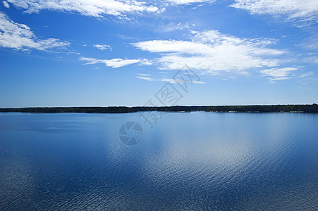 瑞典群岛爬坡岩石悬崖海浪码头海洋天空海岸线支撑蓝色图片