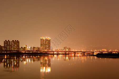 城市之夜天际建筑学港口市中心吸引力建筑风景场景日落景观图片