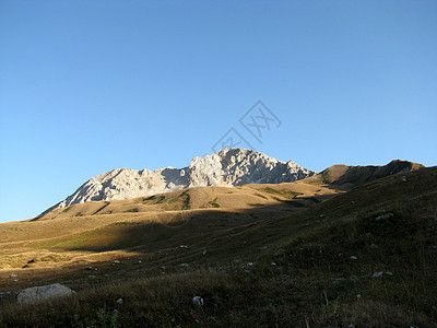 山山脉高山路线斜坡背景山丘风景顶峰旅游山脊旅行图片