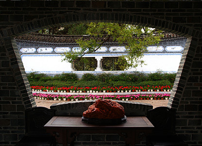 中国利江的风景公园窗户反射公园场地街道传统风景土地观光游客图片