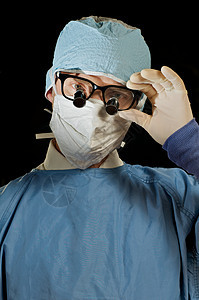 面具外科医生图片