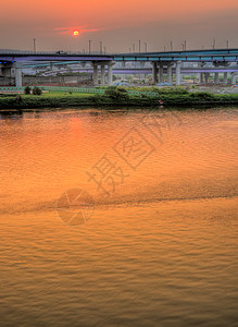 河流城市日落风景反射吸引力场景公寓建筑天际港口地标景观图片